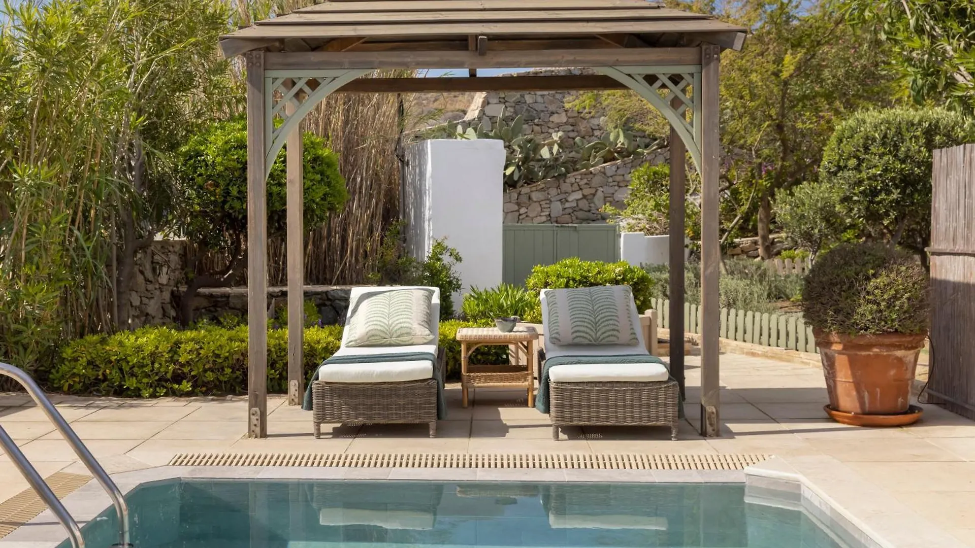 Dorion Hotel Ορνός